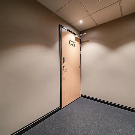 C27 Center Incl 2 Passes By Aavalevi Levi