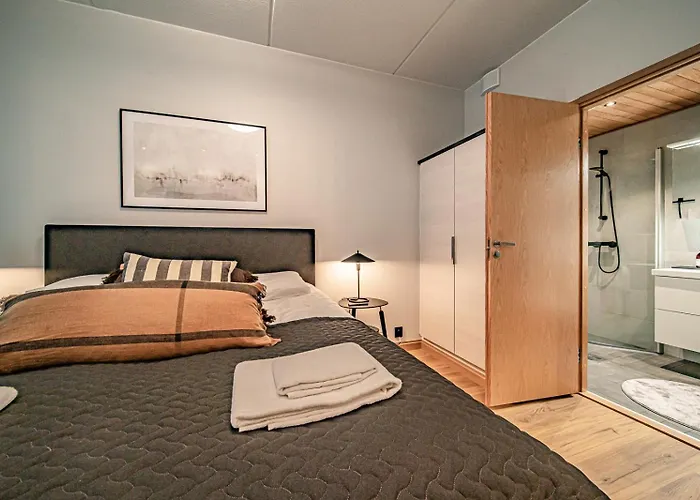 C27 Center Incl 2 Passes By Aavalevi Daire *