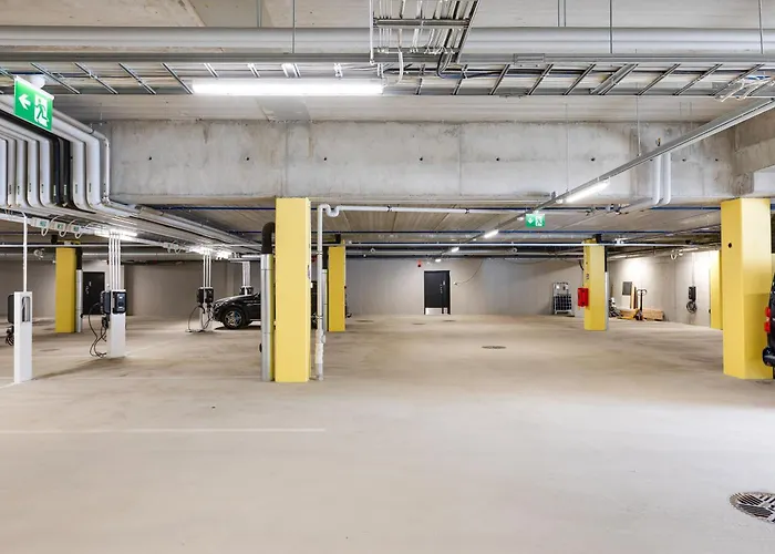 C27 Center Incl 2 Passes By Aavalevi * Levi